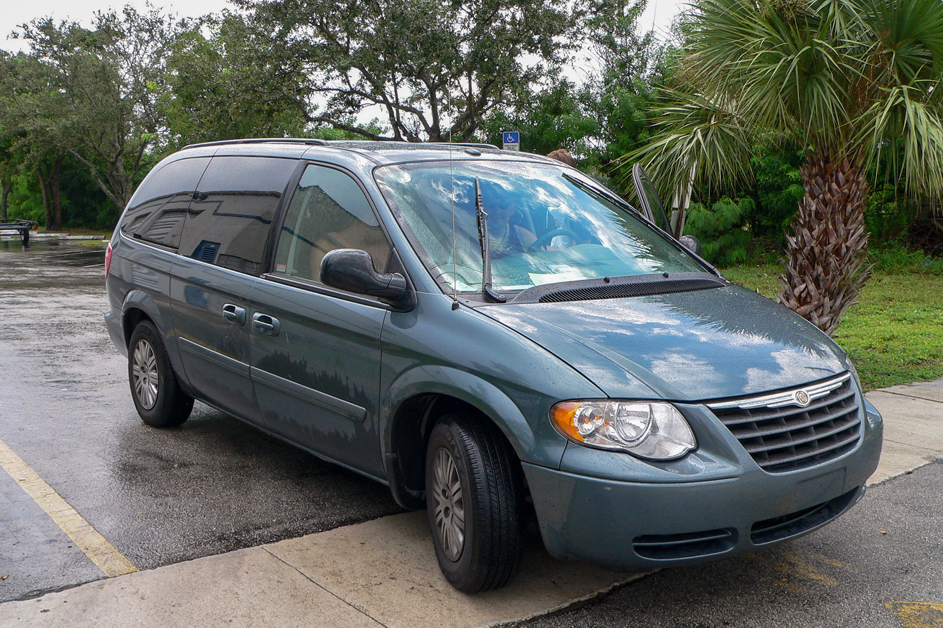 Chrysler Town and Country